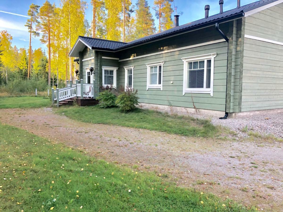 Vila Mikala Karstula Exteriér fotografie