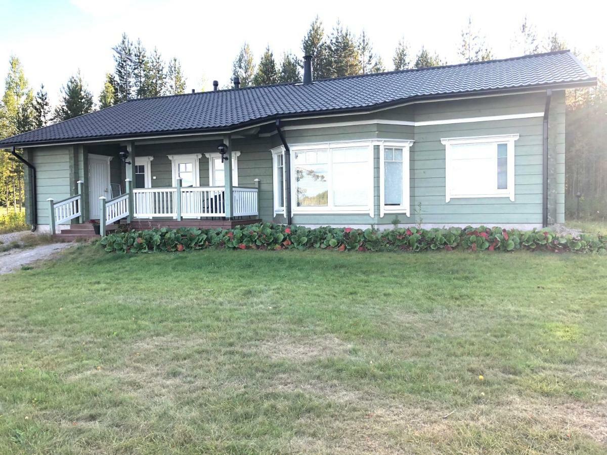 Vila Mikala Karstula Exteriér fotografie
